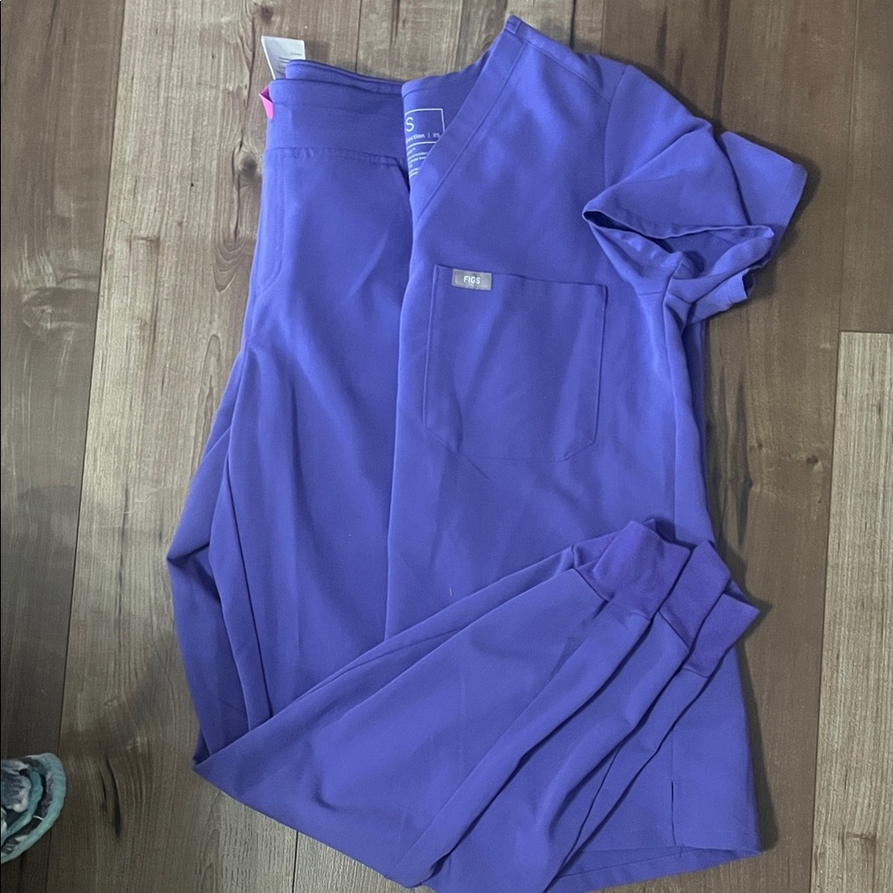 Figs Deep Purple Scrub Top with Pocket